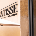Lettre enseigne