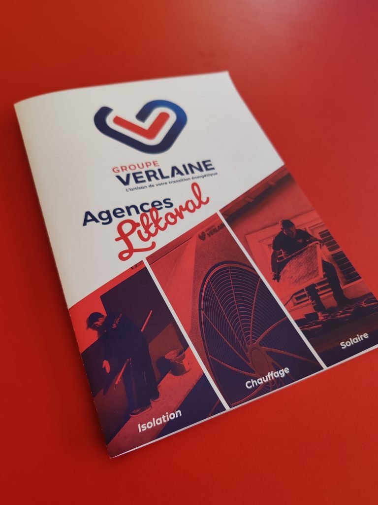 Flyer A4 avec pliage central